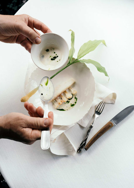 Les Grandes Tables du Monde Editorial The Guide Magazine